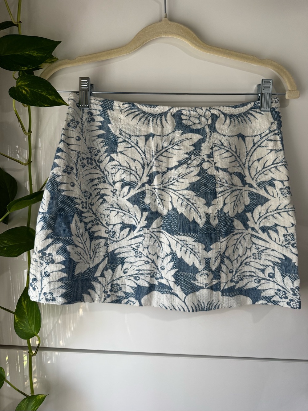 Urban Outfitters Blue and White Botanical Mini Skirt